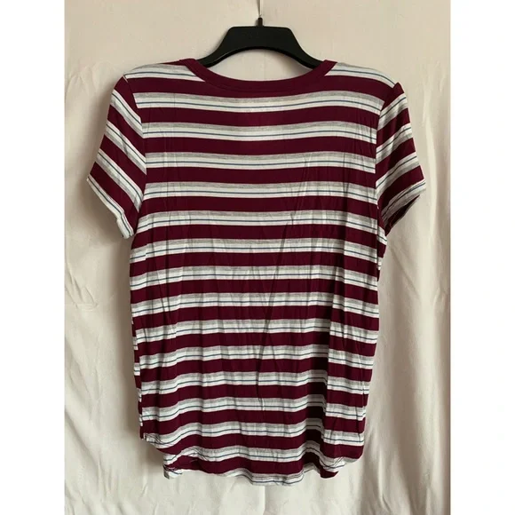 Striped Tee - Picture 4 of 4